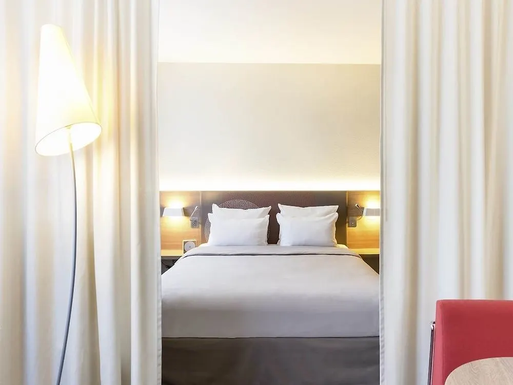 Novotel Suites Geneve Aeroport Vernier Hotel