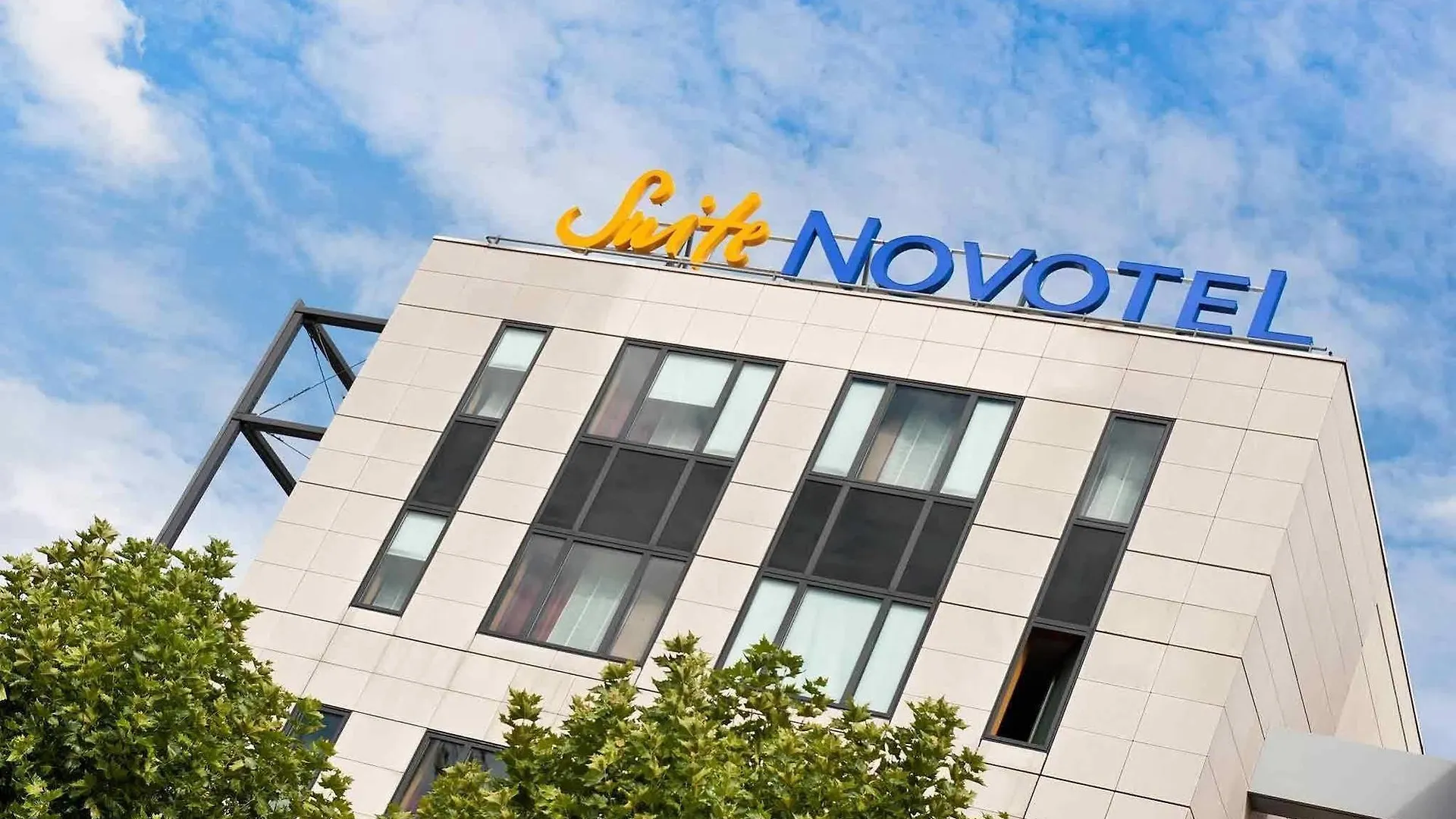 Novotel Suites Geneve Aeroport Vernier Hotel