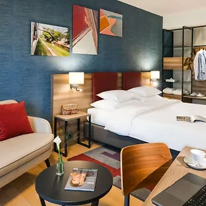 Mercure Geneva Airport Hotel