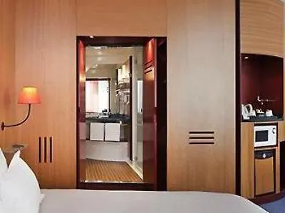 Vernier Novotel Suites Geneve Aeroport שוויץ