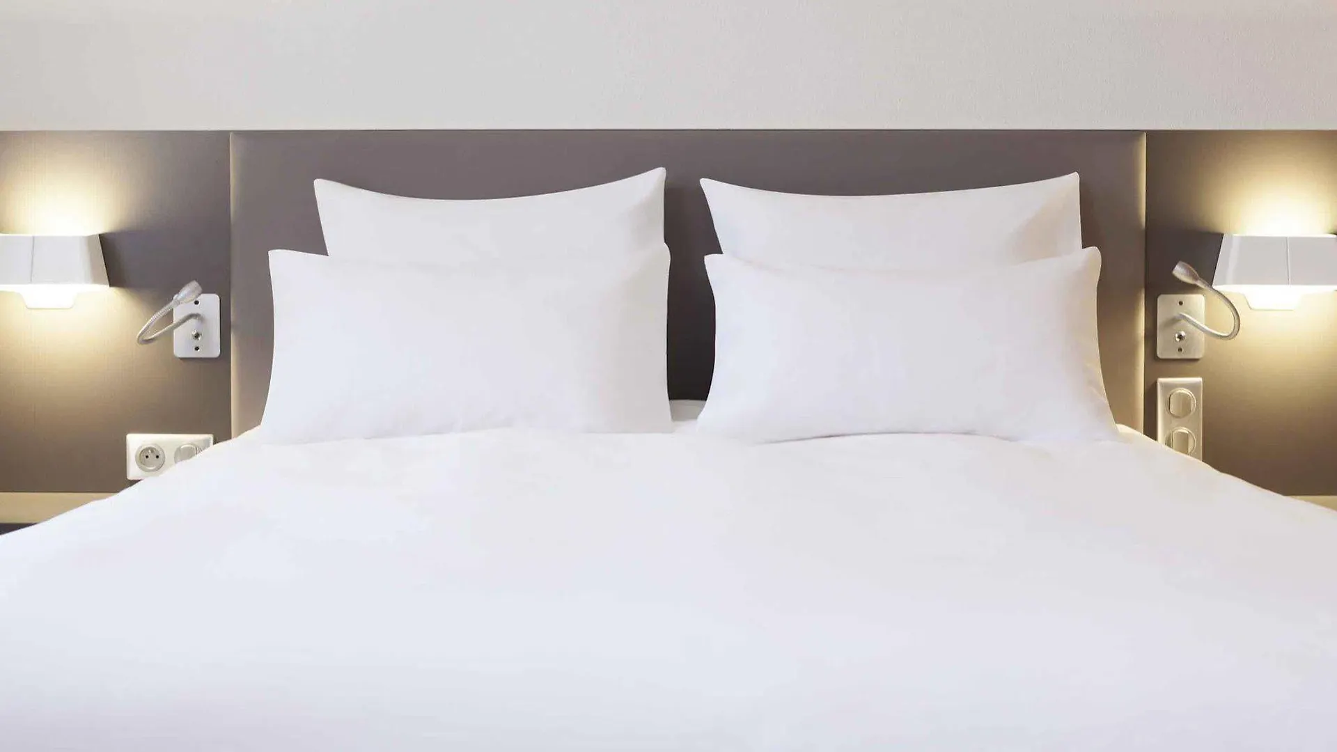 Vernier Novotel Suites Geneve Aeroport שוויץ