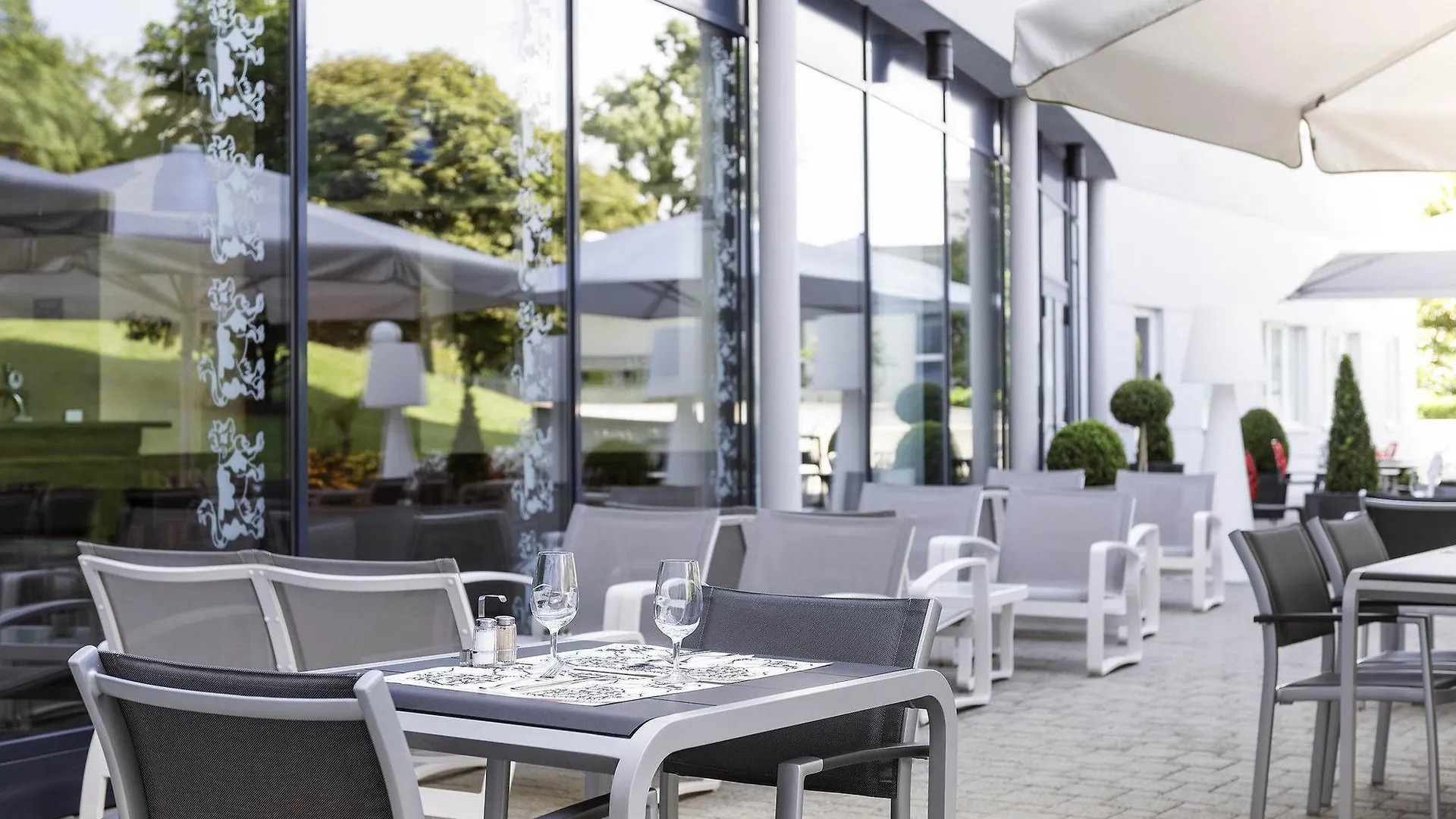 Novotel Suites Genève Aéroport Vernier Hotel