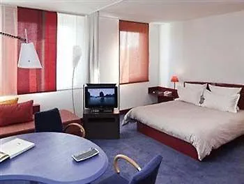 Novotel Suites Genève Aéroport Vernier 4*,