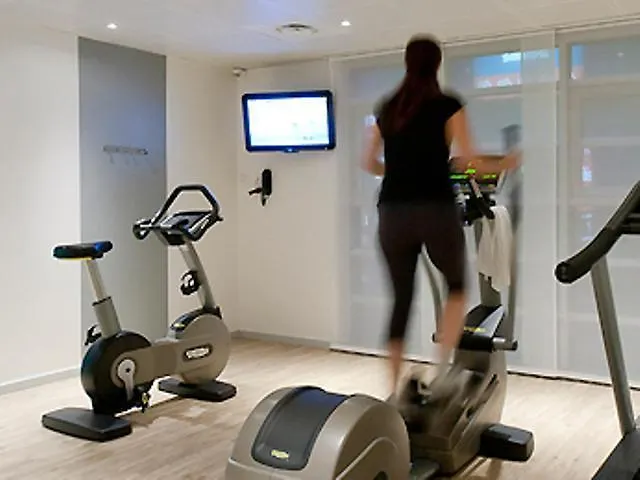 Novotel Suites Genève Aéroport Vernier 4*,