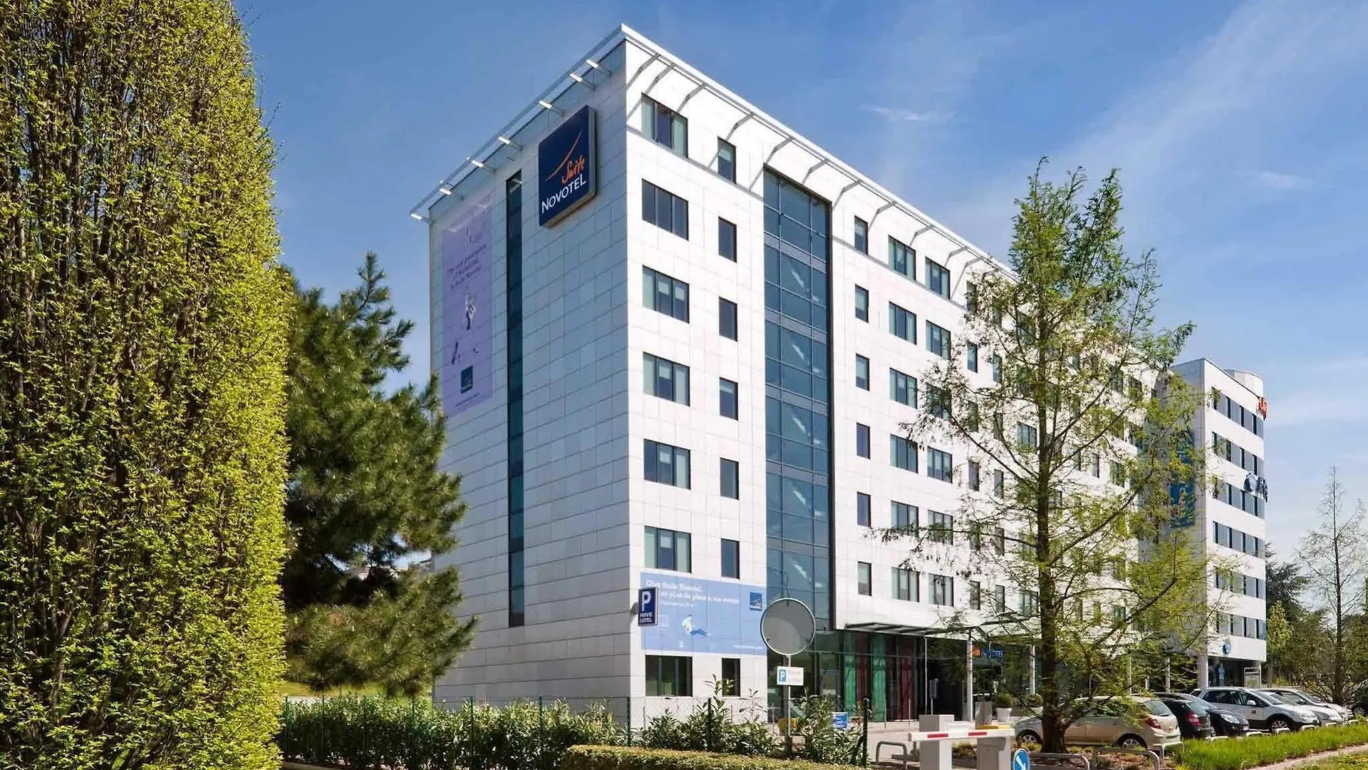 Novotel Suites Genève Aéroport Vernier 4*,  Suiza