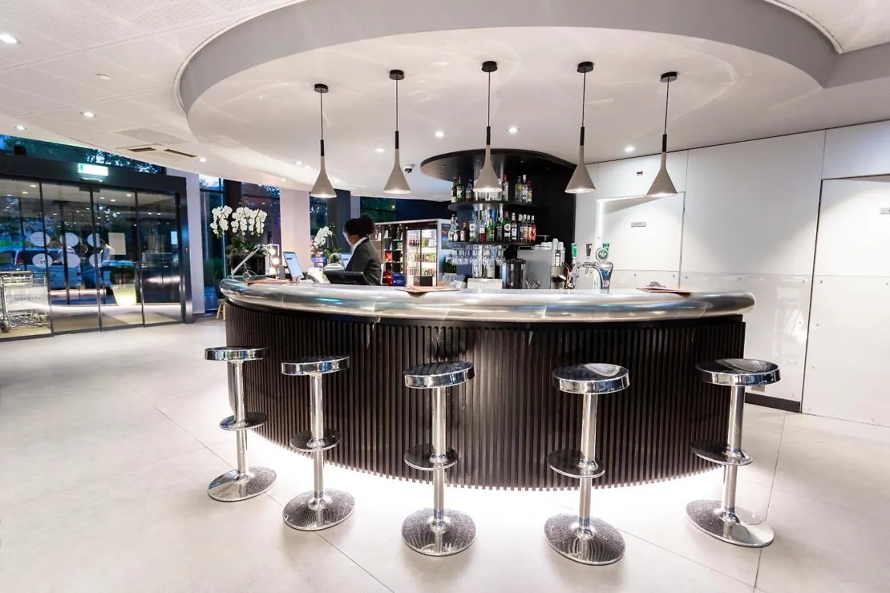 Novotel Suites Genève Aéroport Vernier Hotel
